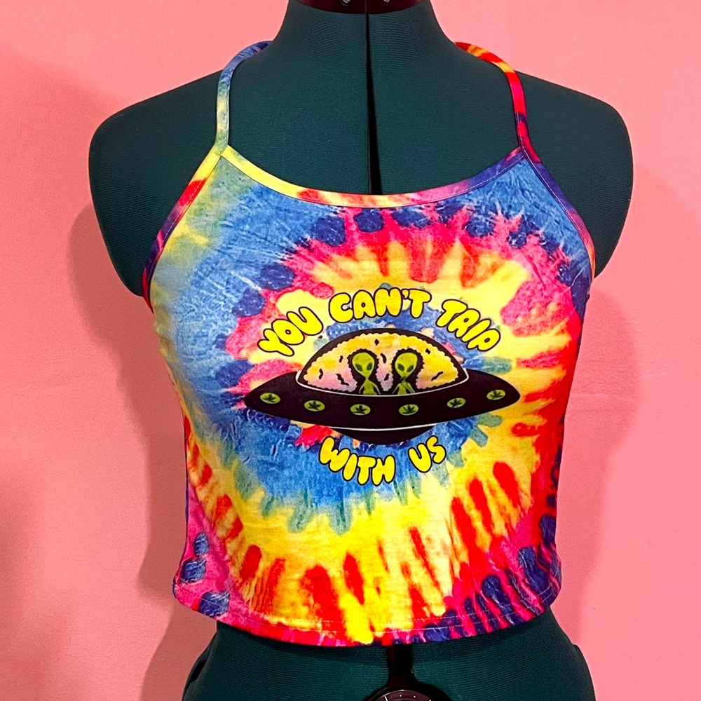 Tie dye can’t trip with us crop tie tank size M